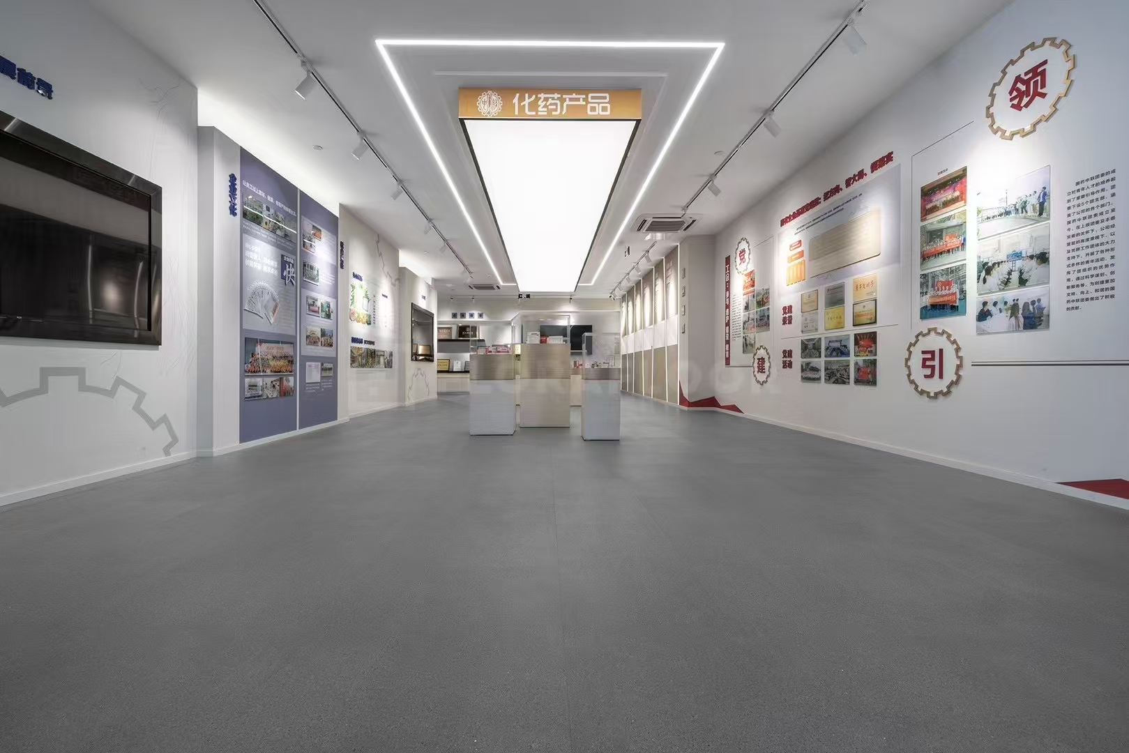 stone pattern spc flooring used in exhibition hall